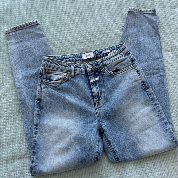 Closed Denim - Revolve CLOSED Milan Italy Light Blue Denim Jeans